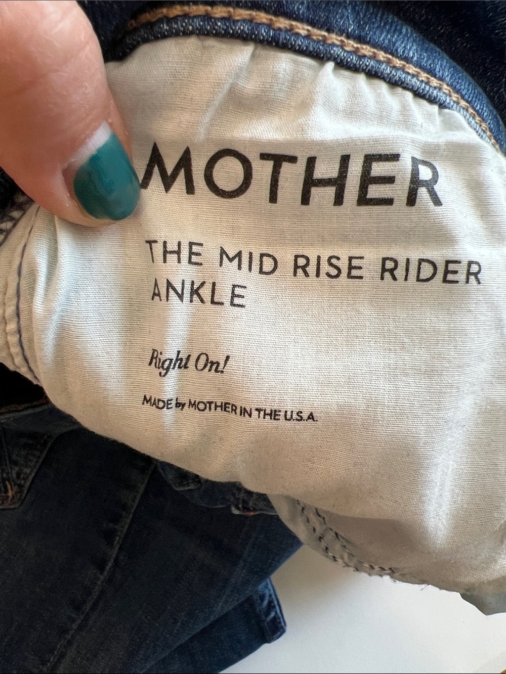 MOTHER - mid rise rider ankle, classic, 30, raw hem - Picture 5 of 8